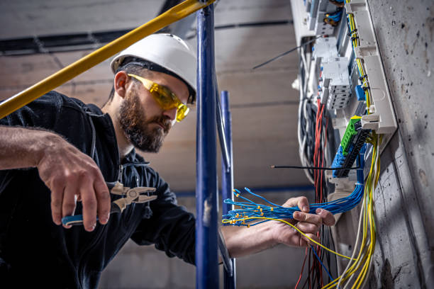 Best Local Electrician Companies  in Collinsville, CT