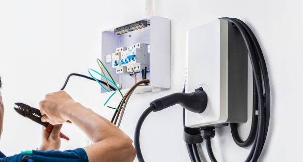 Best Licensed Electrician  in Collinsville, CT